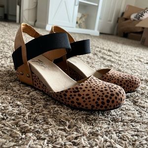 Cheetah print shoes